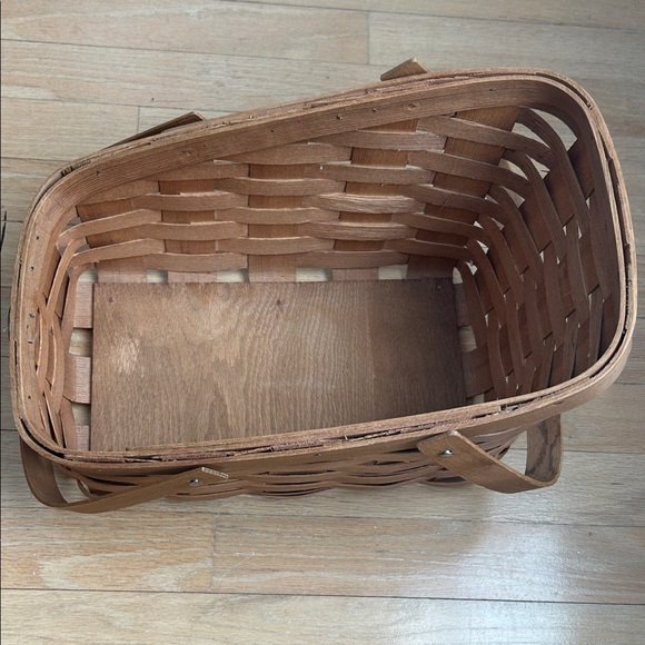 Rectangular Brown Basket - Picture 4 of 4
